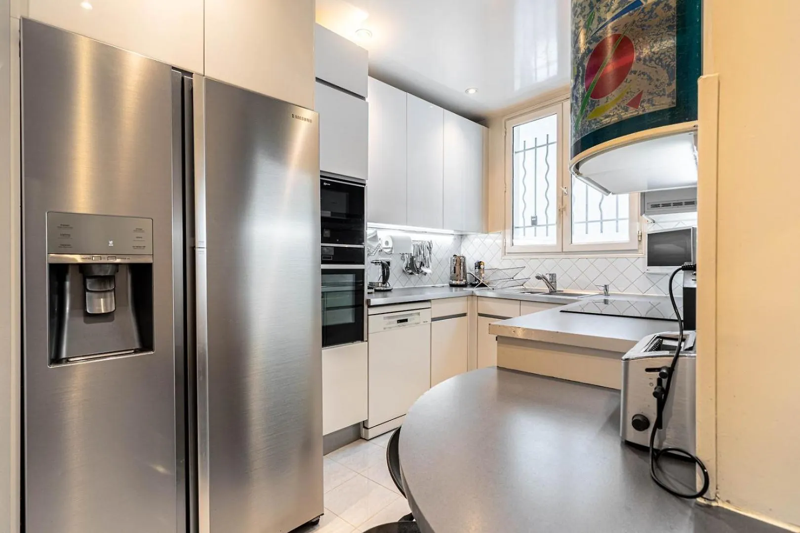 Guestready - A Slice Of Parisian Paradise